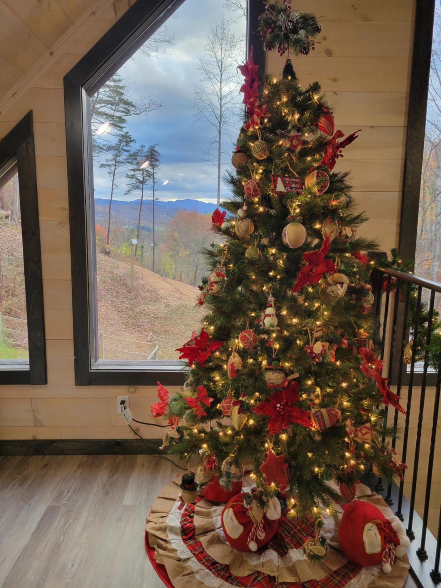 Lil Cabin In The Cove! Mtn Views, Theater, Hot Tub, Games, King Beds, Prime Location! Sevierville Exterior foto